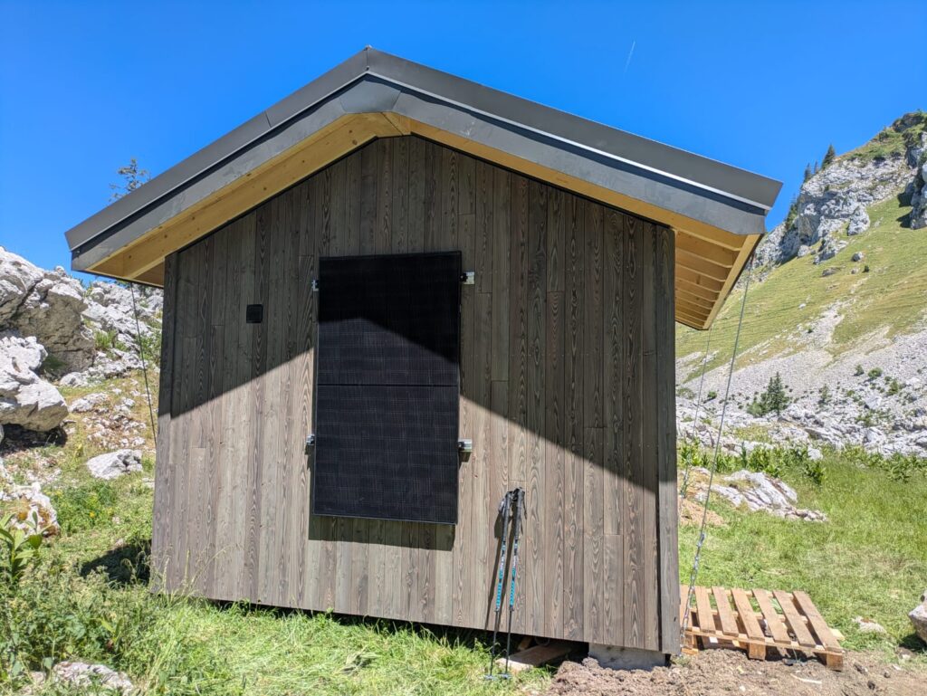 Ouvrage bois en site de montagne — réalisation Charpentier des Cimes