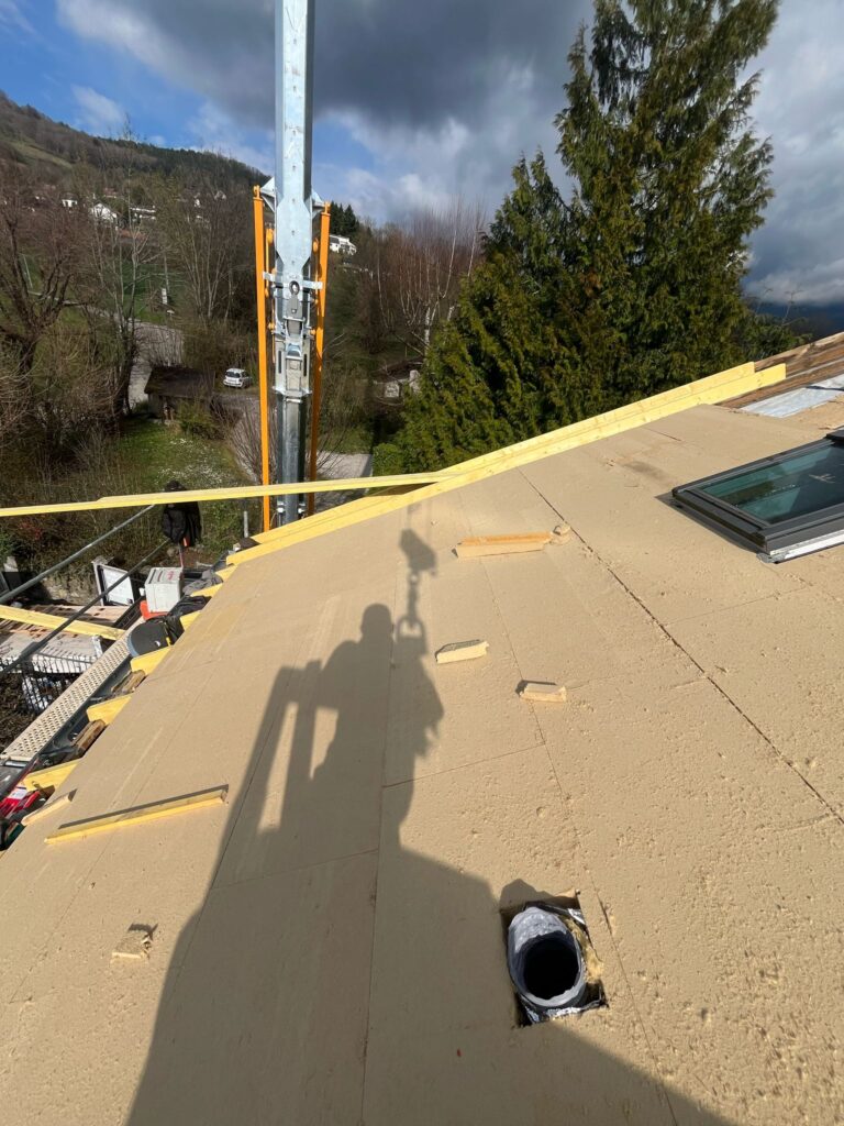Isolation du bâtiment — réalisation Charpentier des Cimes