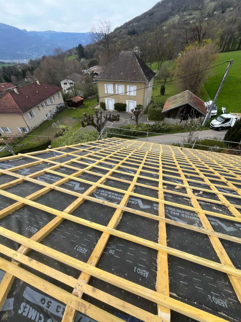 Isolation du bâtiment — réalisation Charpentier des Cimes
