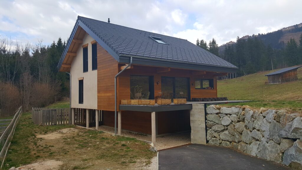 Construction à ossature bois — réalisation Charpentier des Cimes