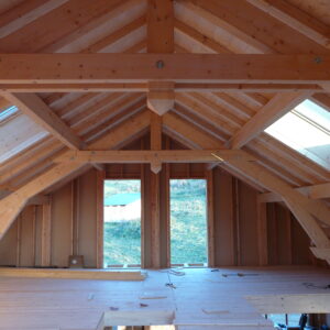 Charpente bois realisee par Charpentier des Cimes